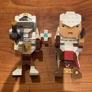 Kubros “Destiny Hunter” & “Assassin’s Creed Ezio” by Mega Bloks
